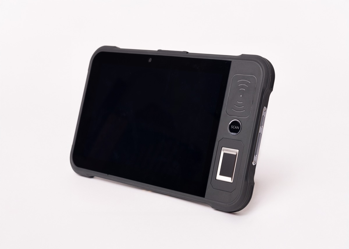 Tablet industrial rugged con lector de huella